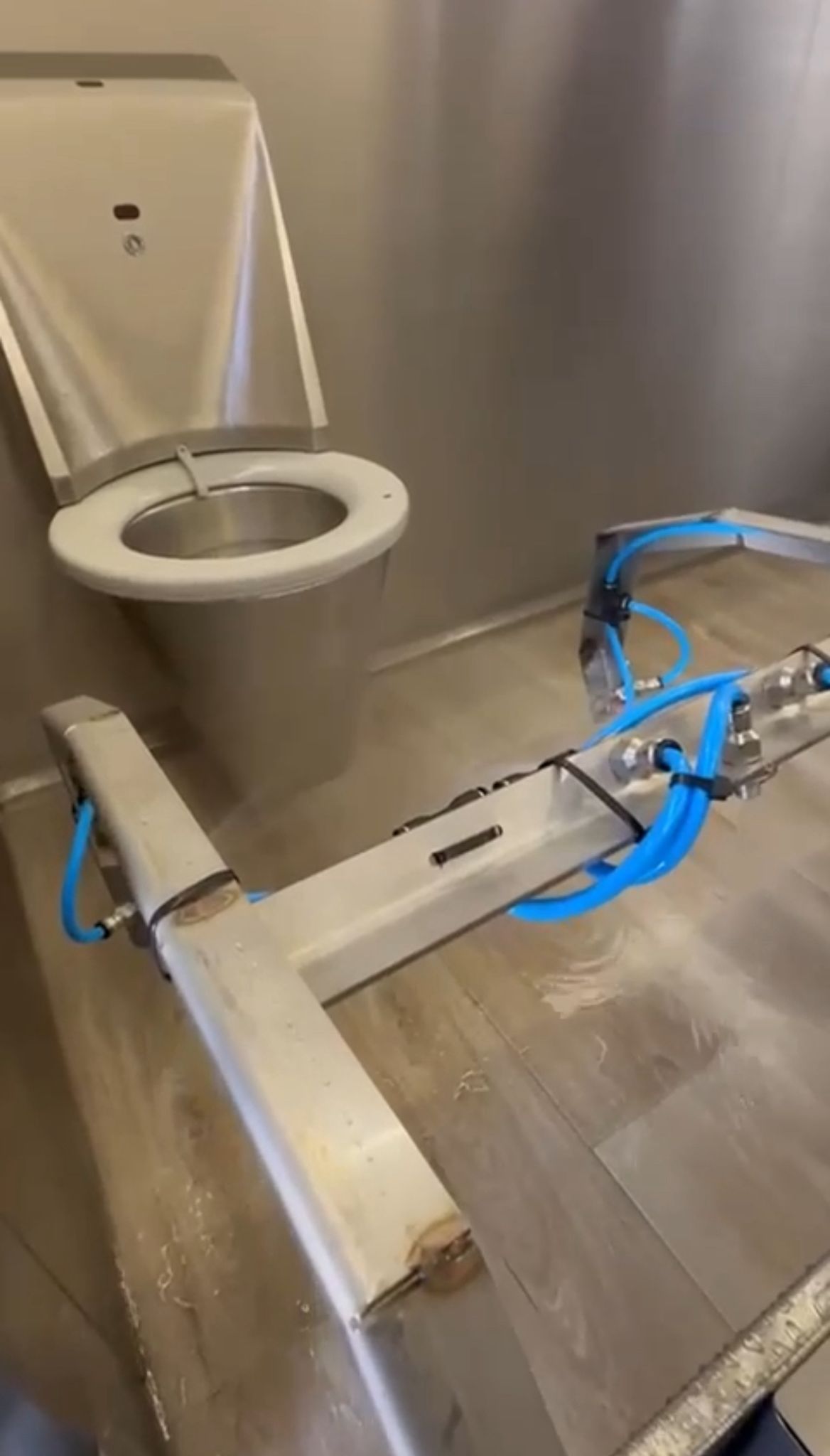 V1 Robotic detalle 2